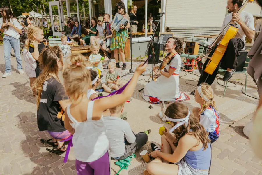 Livemuziek bakkum bites